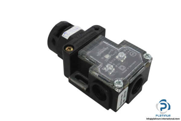 kronenberg-WZA-safety-switch-(new)