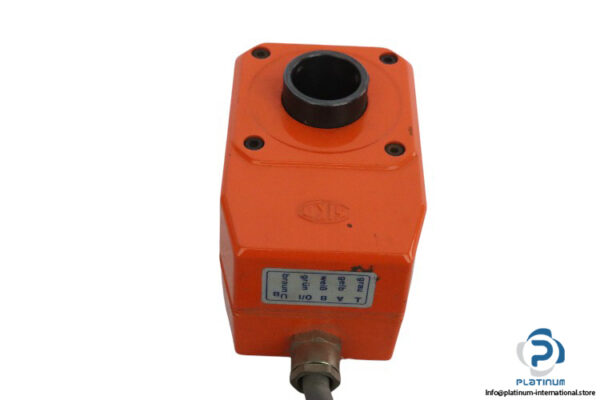 siko-IG07-AB0-XXX4-E1-M2-PP-W01-incremental-encoder-(used)-1