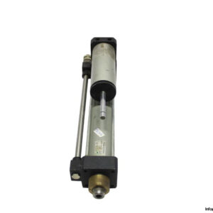 pneumax-PN02214.200-pneumatic-cylinder-used-1