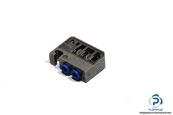 festo-548906-pneumatic-valve-1