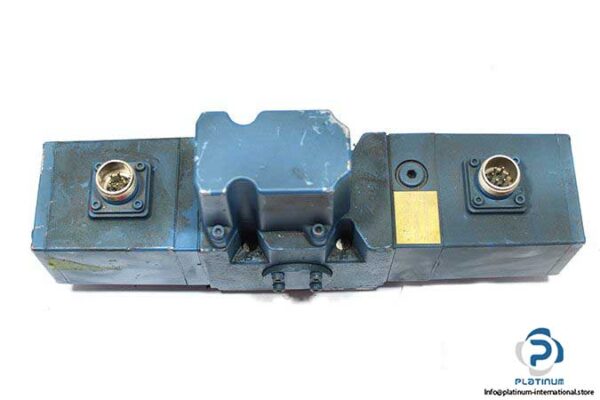 moog-d651-401-proportional-control-valve-2