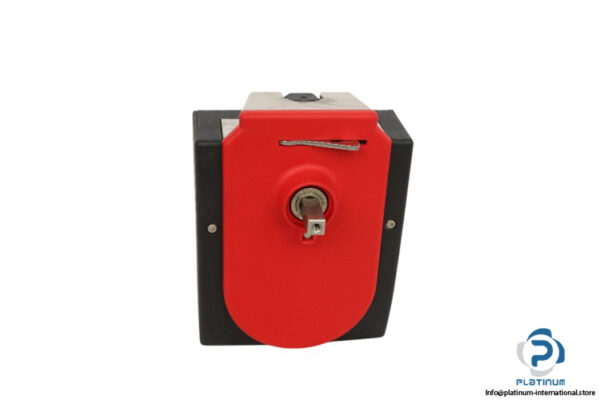 euchner-MGB-H-AA1A1-R-100464-handle-module-(new)-1