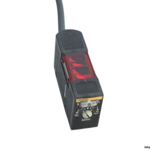 omron-E3S-AT61-D-built-in-amplifier-photoelectric-sensor-(new)-2