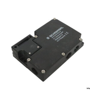 schmersal-AZM-161SK-12_12RK-024-safety-switch-(used)