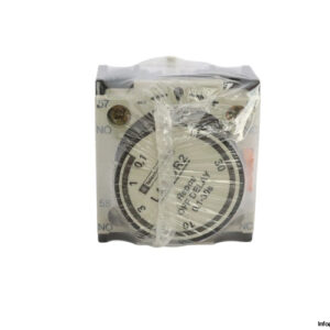 telemecanique-LA3-DR2-auxiliary-contact-block-(new)-1