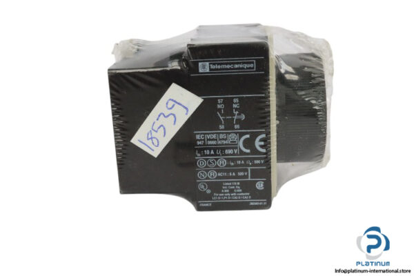 telemecanique-LA3-DR2-auxiliary-contact-block-(new)-2
