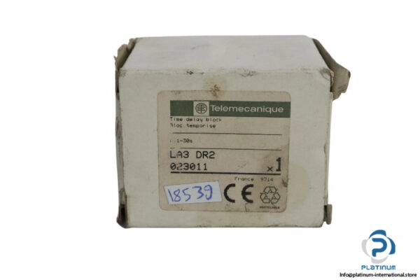 telemecanique-LA3-DR2-auxiliary-contact-block-(new)-3