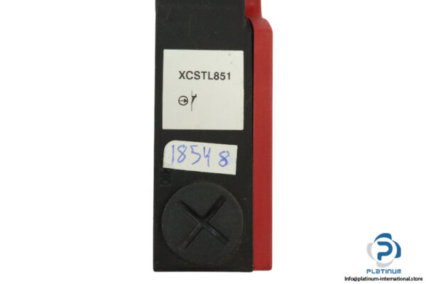 telemecanique-XCSTL851-safety-switch-(new)-2