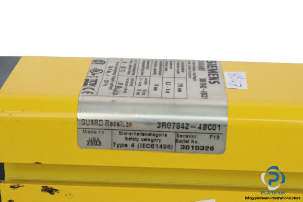 siemens-3RG7842-4BC01-light-curtain-receiver-(used)-3