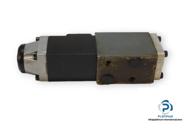 rexroth-4we5n6-2_g24nz4-k3711-6solenoid-directional-control-valve-3