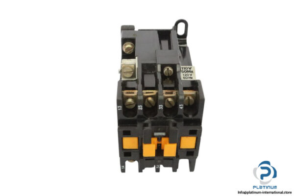 telemecanique-CA2-DN140-contactor-relay-(new)-1