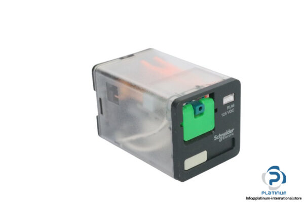 schneider-electric-RUMC31GD-universal-plug-in-relay-(new)