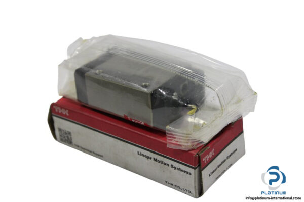 thk-HSR20R1SS-linear-bearing-block-new-carton-1