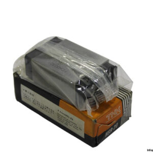 thk-HSR20YR1SS-linear-bearing-block-new-carton-2