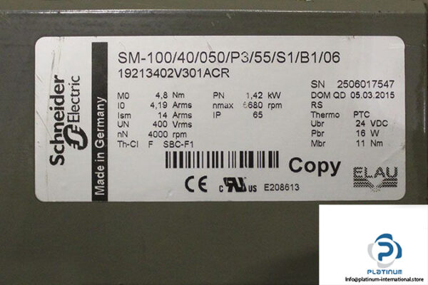 schneider-sm-100_40_050_p3_55_s1_b1_06-servo-motor-2-2