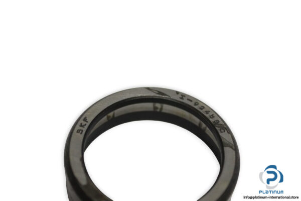 skf-I-92458-C-ball-bearing-new-carton-1