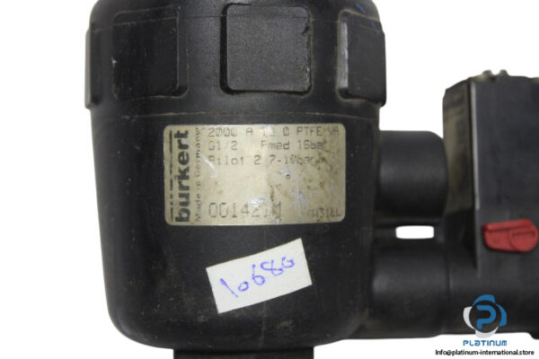 burkert-2000-A-10.0-PTFE-VA-G1_2-angle-seat-valve-(Used)-2