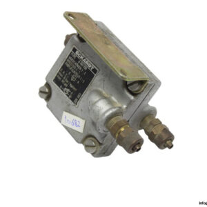 eckardt-6191100-pneumatic-amplifier-(Used)