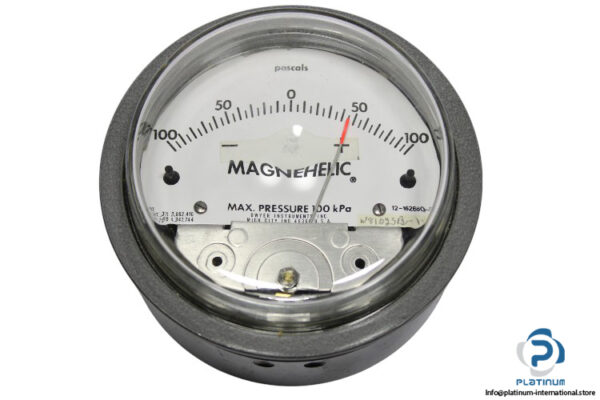 dwyer-12-162660-00-magnehelic-pressure-gage(new)-1