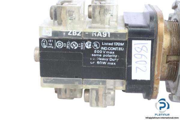 telemecanique-ZB2-RB91-control-button-contact-block-(used)-2