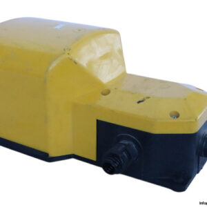 pizzato-PX-10210-single-foot-switch-(used)-2