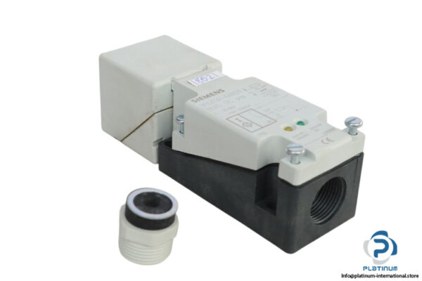 siemens-3RG4141-6AB03-inductive-proximity-switch-(new)