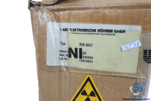aeg-RR-680-electron-tube-(new)-2