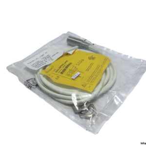 turck-BI8U-EM18WD-AP6X-inductive-sensor-(new)