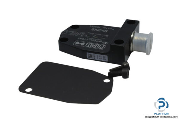 pepperl-fuchs-NBN2-F68BS5-E8-V1-Y106854-inductive-sensor-(new)