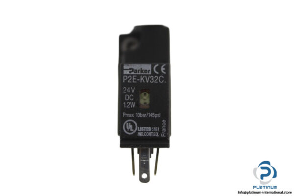 parker-P2L-AV811EE-double-solenoid-valve-(Used)-1