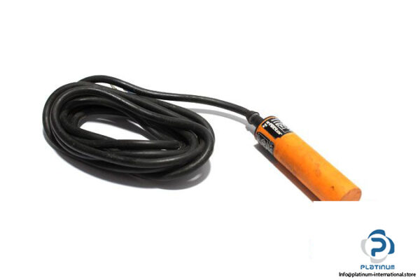 ifm-IA5082-IA-3010-BPKG-inductive-sensor