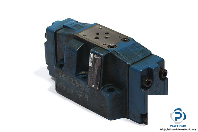 rexroth-R900924033-pilot-operated-directional-valve