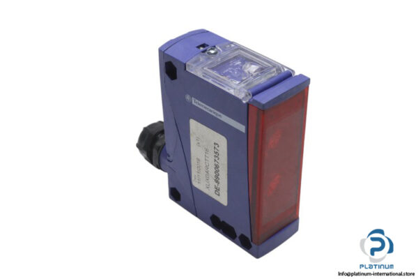 telemecanique-XUX0ARCTT16-through-beam-photoelectric-sensor-(used)