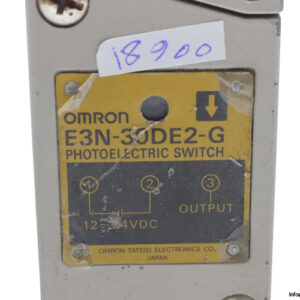 omron-E3N-30DE2-G-diffuse-photoelectric-sensor-(used)-2