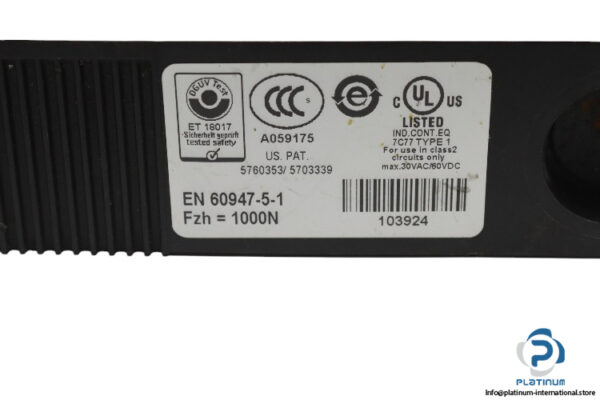 euchner-TP3-4131A024SR11-safety-switch-(used)-3