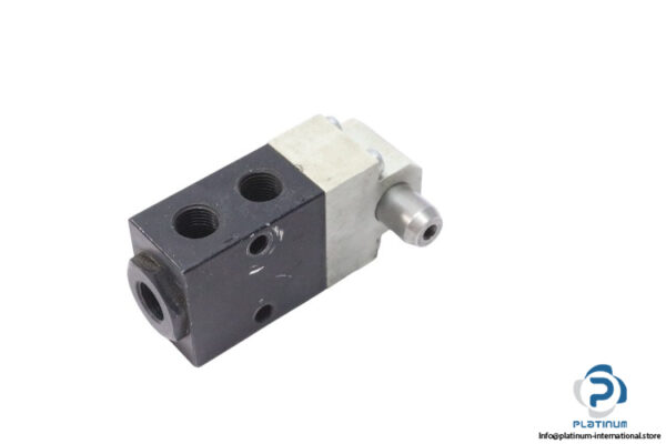 hoerbiger-K8-324RF-1_8-directional-control-valve-(Used)-1