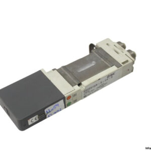 smc-SQ2231DN-5-C4-Q-double-solenoid-valve-(Used)