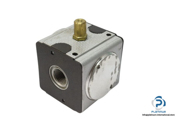 Riegler-A33F-starting-valve(new)-1