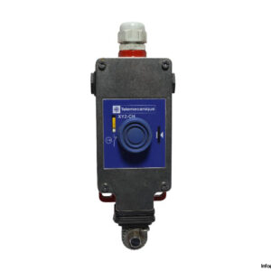 telemecanique-XY2CH13250-latching-emergency-stop-rope-pull-switch-(used)-1