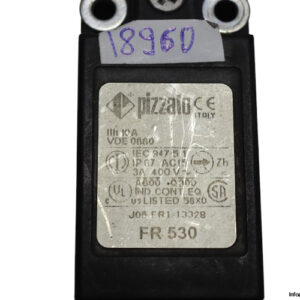 pizzato-FR-530-position-switch-with-roller-lever-(used)-2