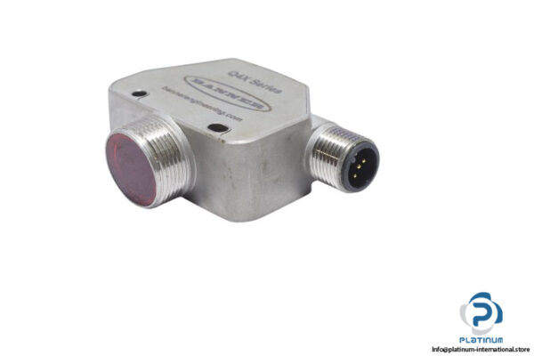 banner-Q4XTBLAF300-Q8-photoelectric-sensor-(used)