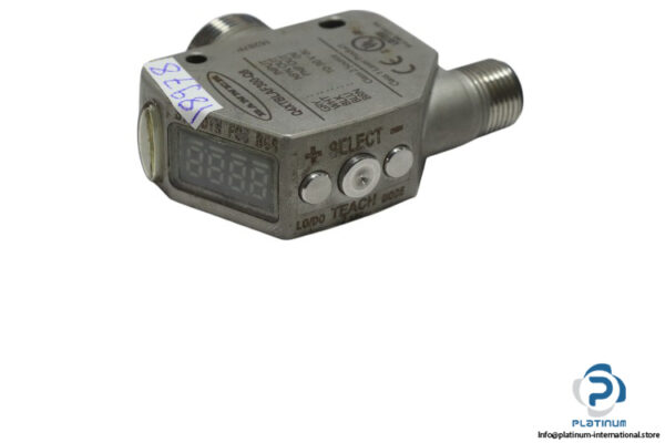 banner-Q4XTBLAF300-Q8-photoelectric-sensor-(used)-1