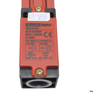 lovato-RS3-10-11-A-limit-switch-(used)-1