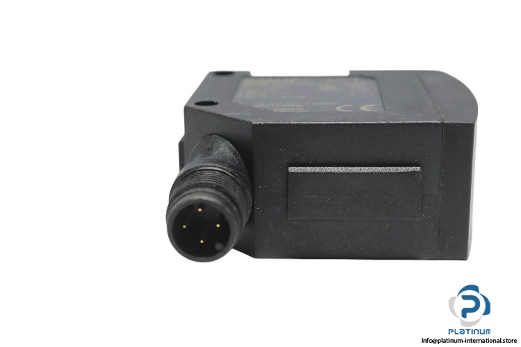 balluff-BOS-23K-PU-LD20-S4-photoelectric-sensor-(used)-1