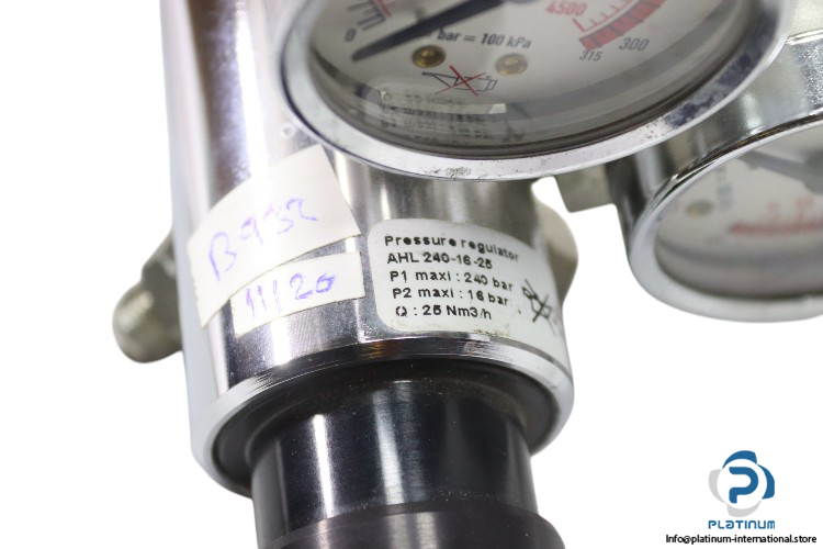 air-liquide-AHL-240-16-25-pressure-regulator-(New)-3