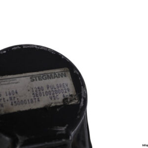 indramat-MAC112D-1-HD-4-C-130-A-0-WI520LV-S005-ac-servo-motor(used)-4