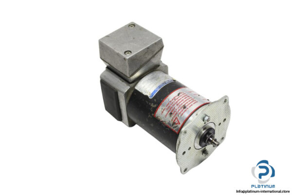 lenze-43.615.30.5.6.5-permanent-magnet-motor(used)