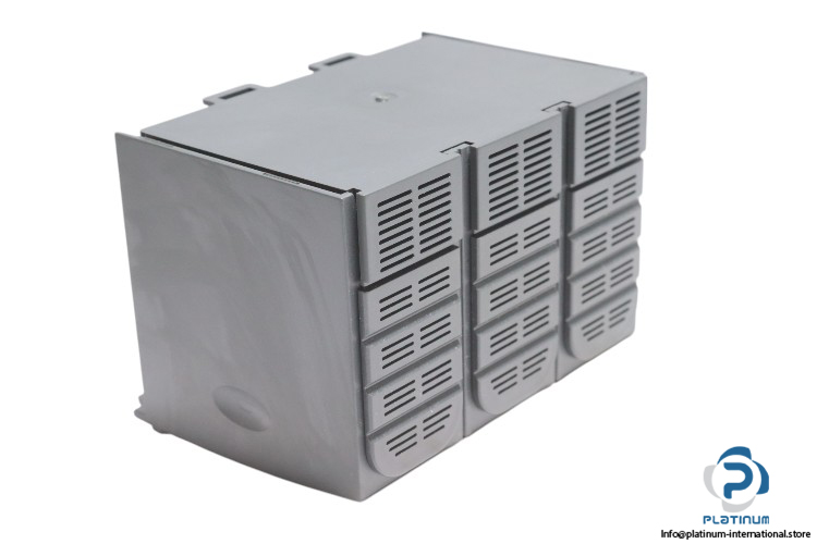 schneider-LV429517-long-terminal-shield-(new)-1