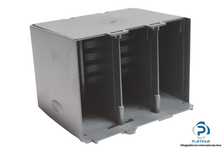 schneider-LV429517-long-terminal-shield-(new)-2