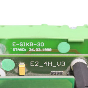 MPK400-lcd-display-and-keyboard-(used)-2